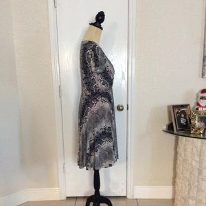 Sneak print dress